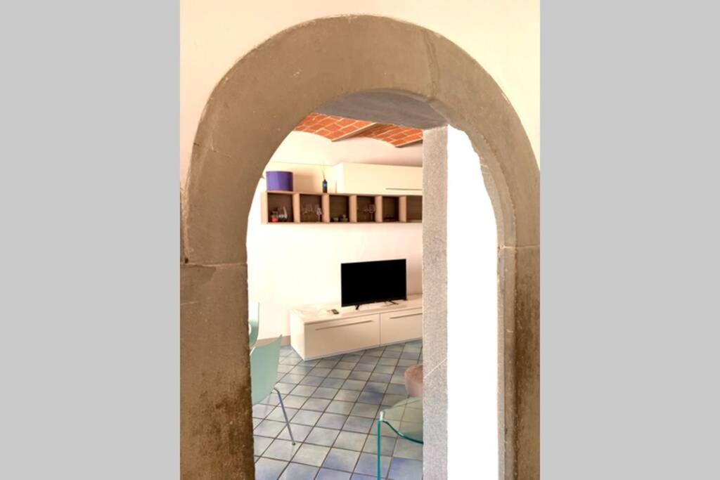 Presto Apartment Santo Spirito Oltrarno Florence