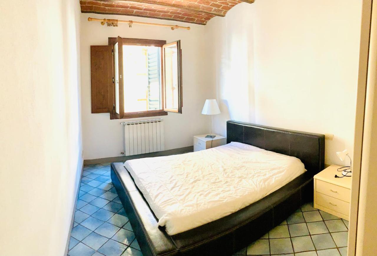 Presto Apartment Santo Spirito Oltrarno Florence